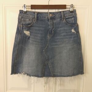 Old Navy five pocket medium denim wash distressed zip front skirt